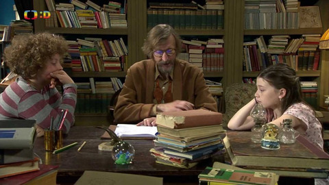 Strýc Knihomol v zajetí - 1/10 Janek a kouzelná fazole