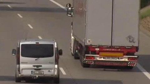 Stop - Připojovací pruh