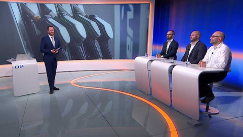 90’ ČT24 - 13. března