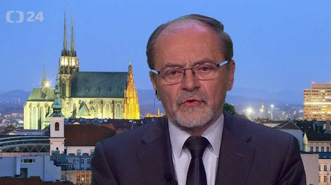 90’ ČT24 - Stav silnic a dálnic v Česku