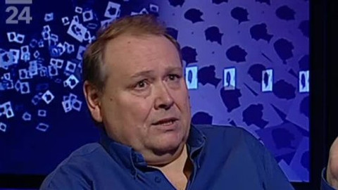 Před půlnocí - 19. října 2011