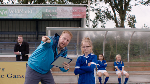 Tak pravila Floor - 16/16 Fanatik