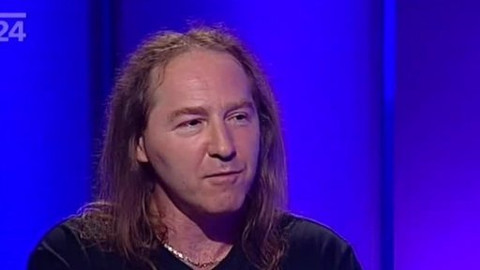 Před půlnocí - 2. května 2012