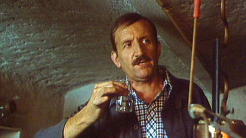 Předčasná úmrtí - Chlap má umřít v botách