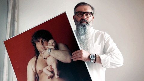 Sametové stopy - 6/30 Portrét kmotra