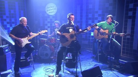 Tečka páteční noci - 17. ledna 2014