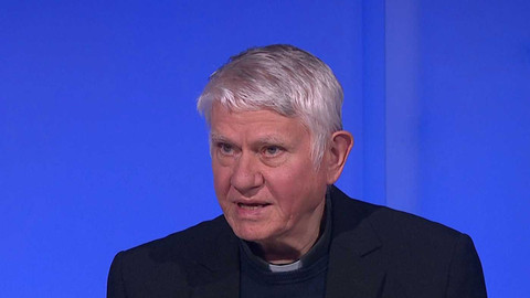 90’ ČT24 - Volba papeže začíná