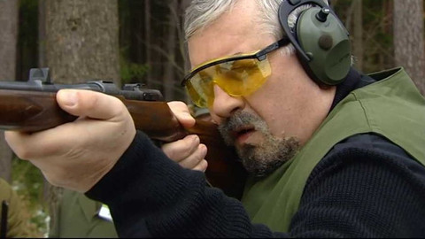 3 plus 1 s Miroslavem Donutilem - Hajní a pytláci