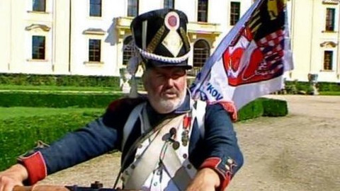 Jak se vede, sousede? - Epizoda 1/13