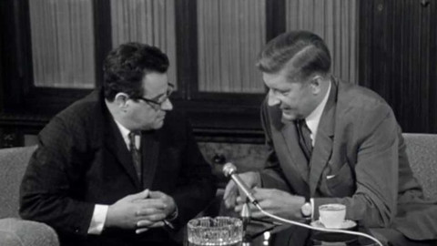 Příloha Televizních novin - Rozhovor s doc.Valtrem Komárkem