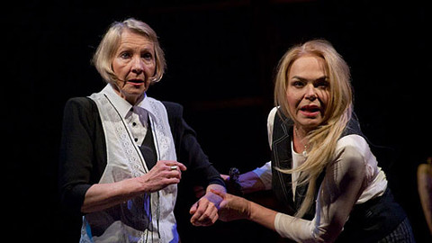 Divadlo žije! - Život jako válka s trolly