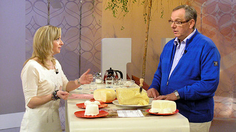 Sama doma - 24. dubna 2013