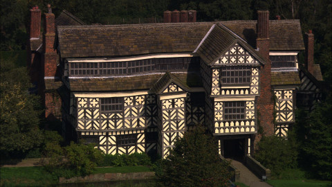 Kouzlo Velké Británie - 7/8 Domy a sídla