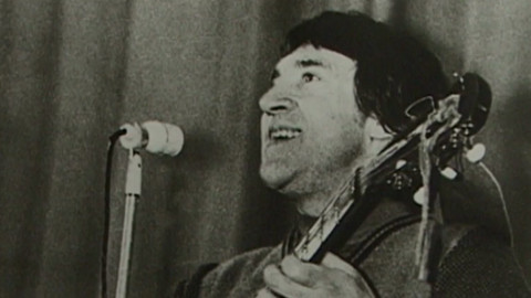 Nevyjasněná úmrtí - Asteroid 2374