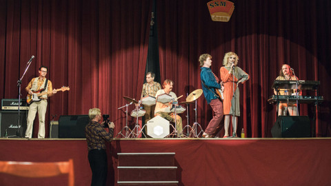 Svět pod hlavou - 3/10 Mrtvý lidi