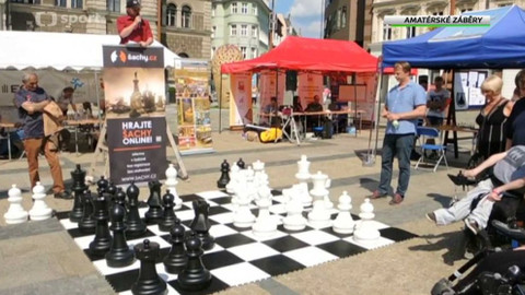 V šachu - 5. srpna 2016