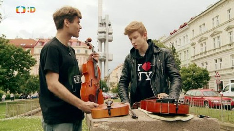 Filharmonici na ulici - Viola