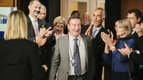 Parlament - Epizoda 2/10