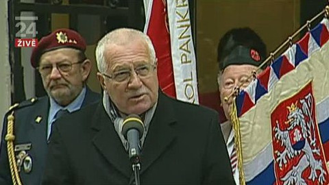 Studio ČT24 - 17. listopadu 2011 09:02