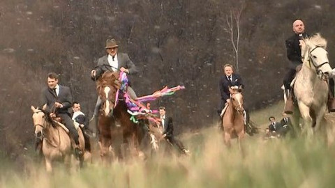 Folklorika - Boží rajtování