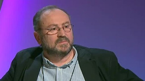 Před půlnocí - 27. března 2012