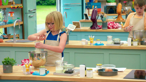 Peče celá Británie Junior - Peče celá Británie Junior IX