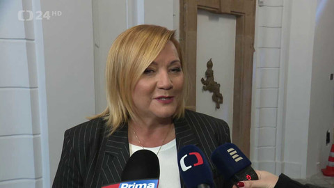 90’ ČT24 - Shodnou se budoucí vládní strany na programu?