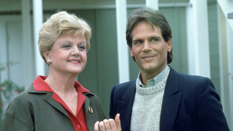 To je vražda, napsala - Nekrolog pro televizní hvězdu