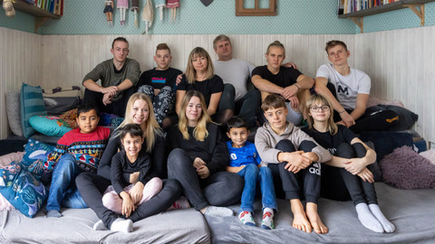 Plné hnízdo - 2/14 Plné hnízdo v Libereckém kraji