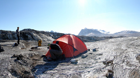 Cesty do krajin půlnočního slunce - 3/3 Poslední místo na Zemi