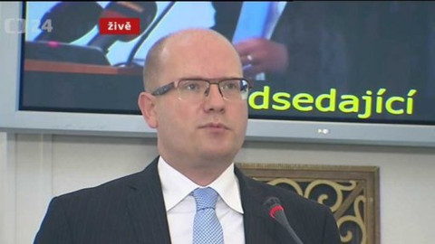 Mimořádné pořady ČT24 - Projev premiéra Sobotky na setkání velvyslanců v Černínském paláci