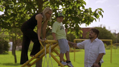 Pomozte dětem - Pomozte dětem - Medailonek 1