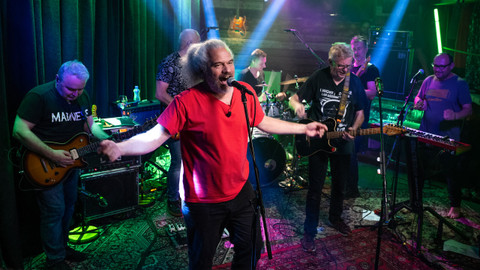 Doupě - Doupě hitů Petra Fialy 3/3