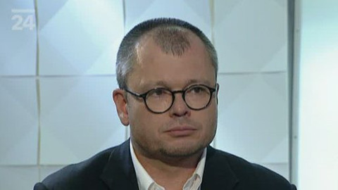 Před půlnocí - 4. července 2012