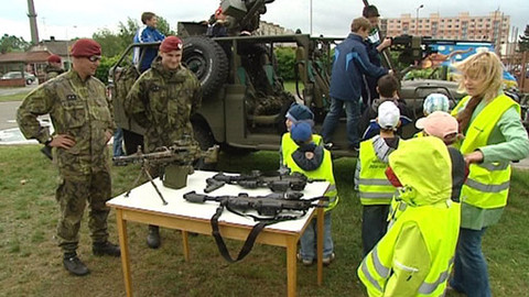 Zprávičky - 9. června 2012