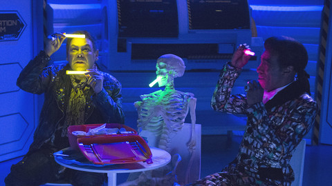 Červený trpaslík - 2/6 Samsára