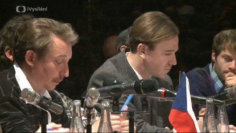 Sametová simulace: Kabinet