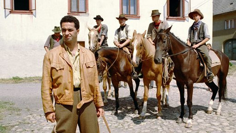 Zdivočelá země - Epizoda 12/45