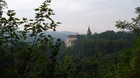 Třistatřicettři - Literáti na Sázavě