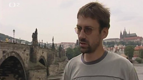 Mezi dveřmi je A.G. - Co s Karlovým mostem?