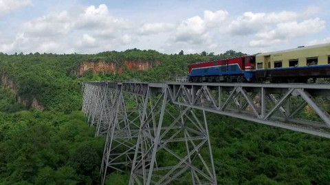 Dobrodružství vědy a techniky - Historická trať: expresem Mandalaj - Lashio napříč Myanmarem