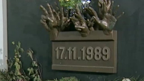 Archiv ČT24 - Jak se slavil listopad