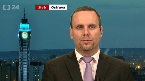 90’ ČT24 - Zlevněné jízdné pro studenty a důchodce