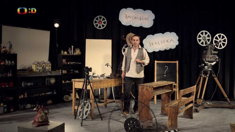 Animační školička - 4/10 Jak loutka létá?