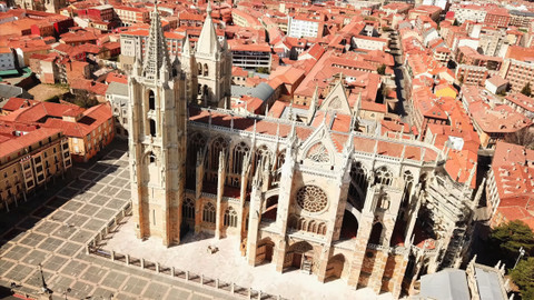 Středověké srdce Evropy - 1/10 Zrození gotiky