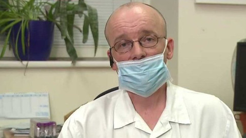 90’ ČT24 - Nouzový stav a Ústava