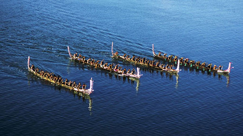 Jižní Pacifik - 2/6 Průkopníci