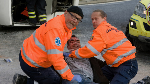 Sanitka 2 - Epizoda 1/13