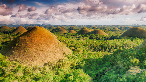 Poslední přírodní ráje - 1/3 Čokoládové vrchy na Filipínách