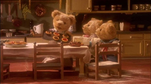 Medvědí rodinka - 24/26 Hlídání malého Arthura